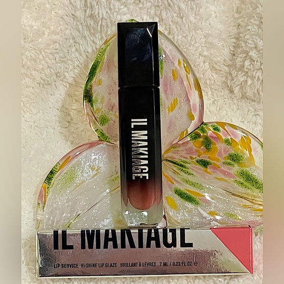 NIB - IL MAKIAGE - Lip Service Lip Gloss - PDA - Picture 2 of 9